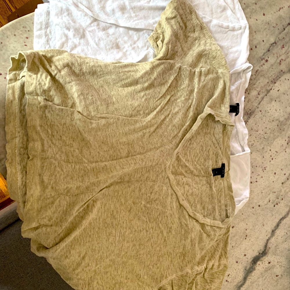 Cropped JCrew VNeck Tshirts